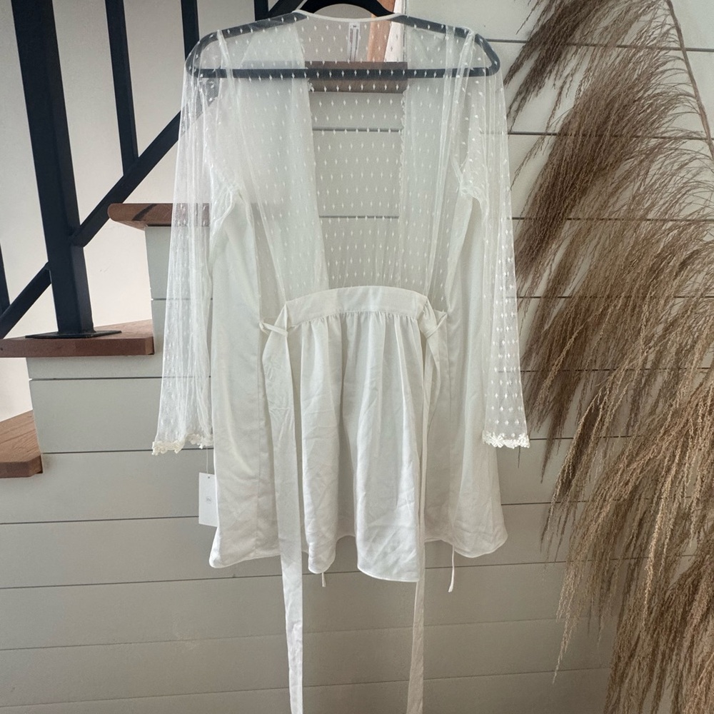 Flora Nikrooz Ivory Sheer Cover-Up